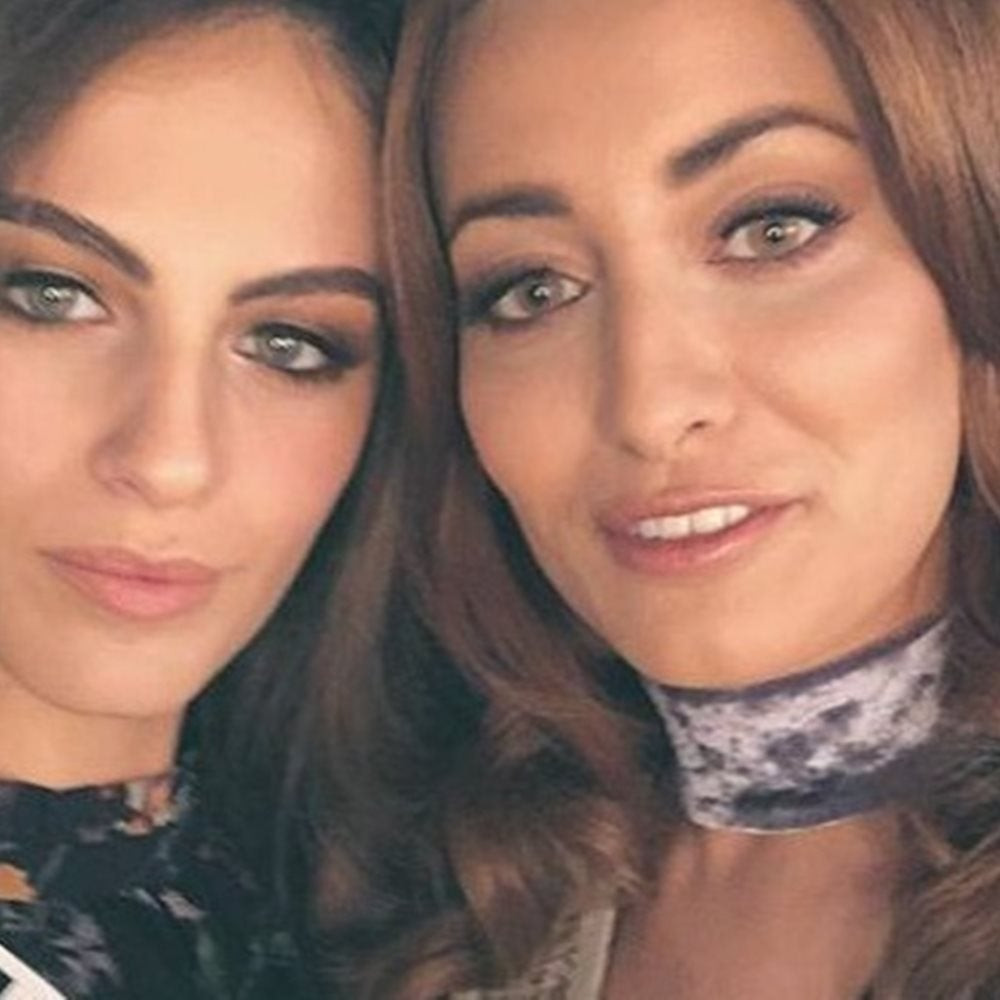 Εξυπνη κίνηση Ισραήλ: Εβαλε την «Μις Ισραήλ» να βγάλει σέλφι με τη «Μις Ιράκ» και ακολούθησε πανδαιμόνιο!